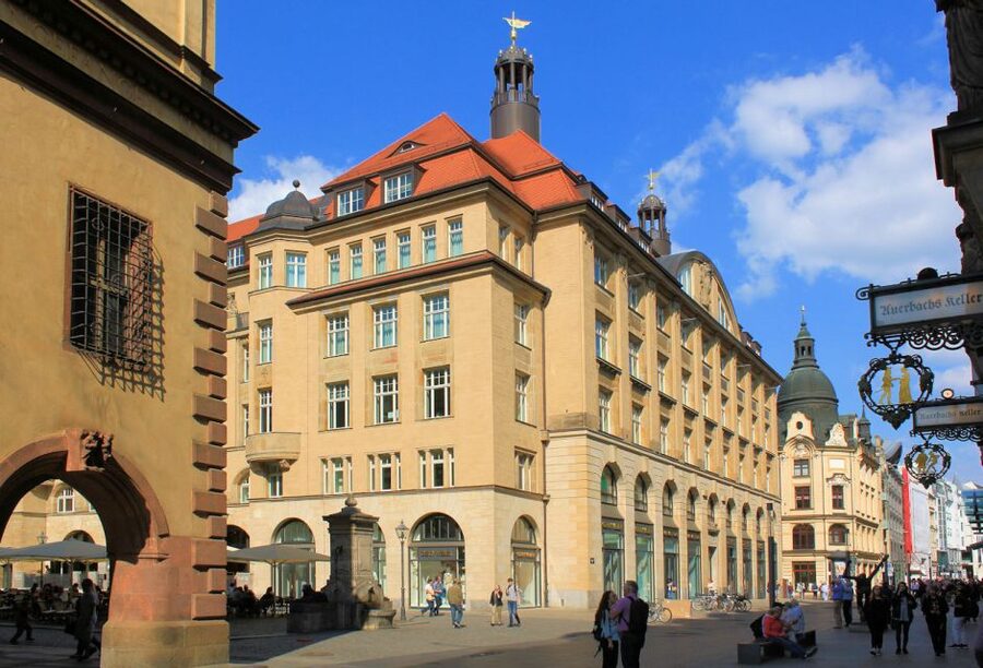 1.5 hour walking tour through beautiful Leipzig - St. Thomas Church and the Bach connection that actually sticks