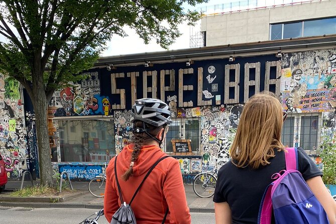 3-Hour Cologne Street Art Bike Tour in Small Group with Guide - The ride starts at Eigelsteintorburg, where old Cologne meets street-level art