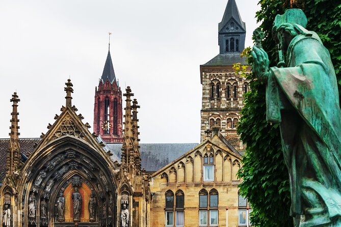 Aachen Scavenger Hunt and Highlights Self Guided Audio Tour - Why This Aachen Hunt Feels Different From a Standard Tour