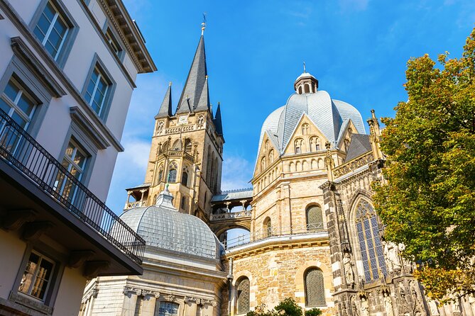 Aachen Scavenger Hunt and Highlights Self Guided Audio Tour - Stop by Stop: Heilig-Kreuz-Kirche to Centre Charlemagne