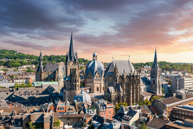 Aachen Scavenger Hunt and Highlights Self Guided Audio Tour - Couven Museum, Puppenbrunnen, and Why Kids Stay Focused
