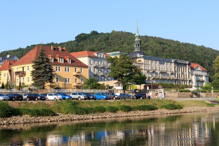 Bad Schandau: Scavenger Hunt through Saxon Switzerland - Through the park to the Kirnitzschtalbahn