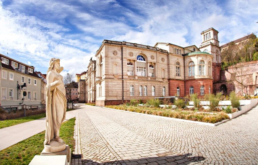 Baden-Baden: Sightseeing Highlights Guided Walking Tour - The museum mile moment and the Casino Baden-Baden stop