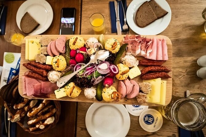Bavarian Beer and Food Evening Tour in Munich - How the timing and walking feel over 3 hours 30 minutes
