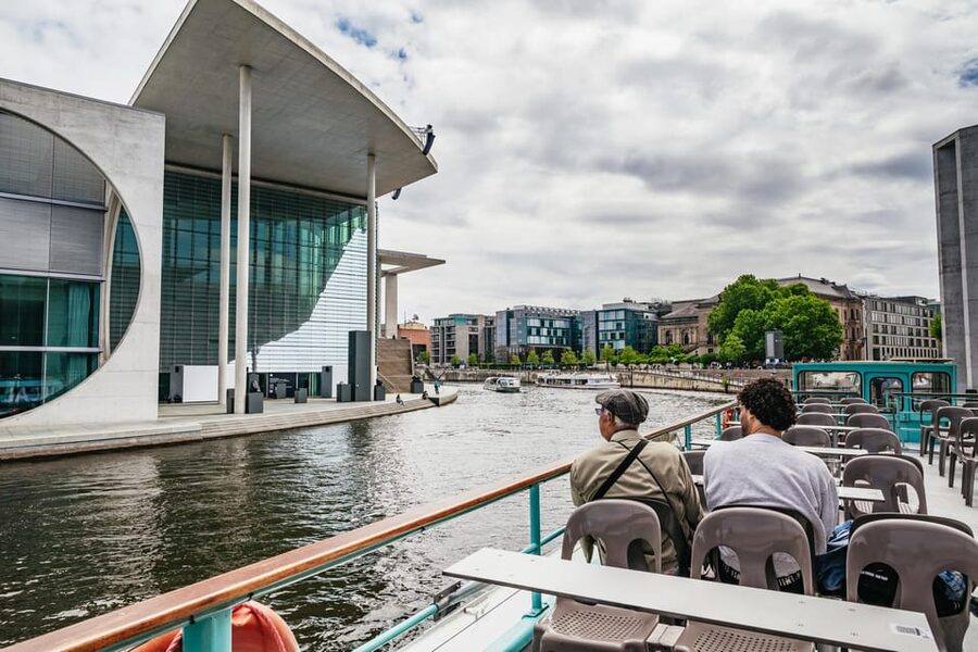 Berlin: 1-Hour City Sightseeing Cruise - Quick Hits: What Makes This Cruise Worth Your Hour
