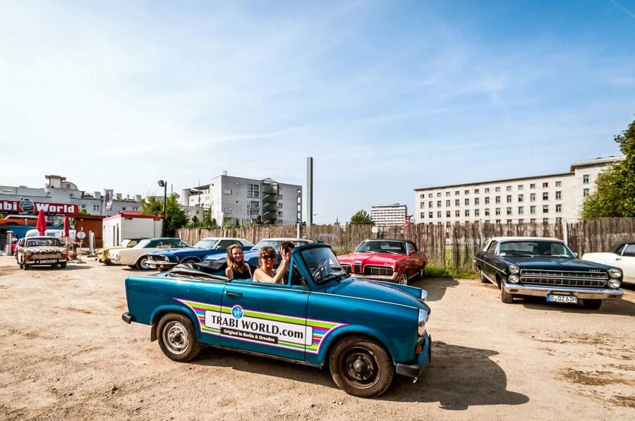 Berlin: 75-minute Trabi Safari - How the convoy stays together, and why that matters