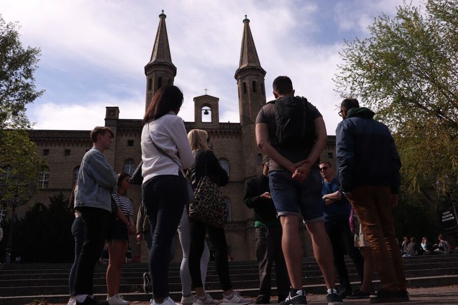 Berlin: Alternative Berlin Walking Tour - Key things to look forward to