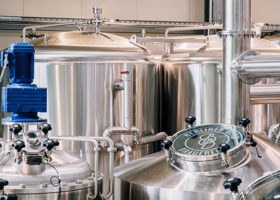 Berlin: Berliner Berg Brewery Tour with Beer Tasting - Who this tour is best for, and who should skip it