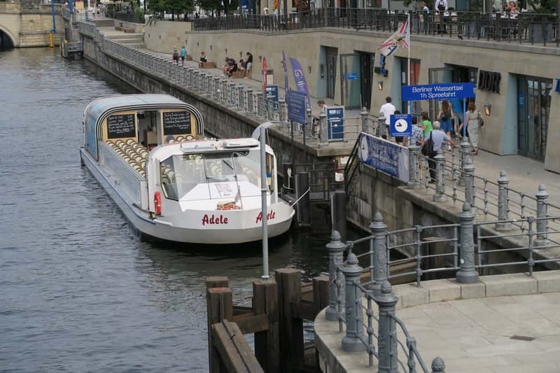 Berlin: Boat Sightseeing Cruise with Audioguide - The heated glass-roof boat: comfort you can actually feel