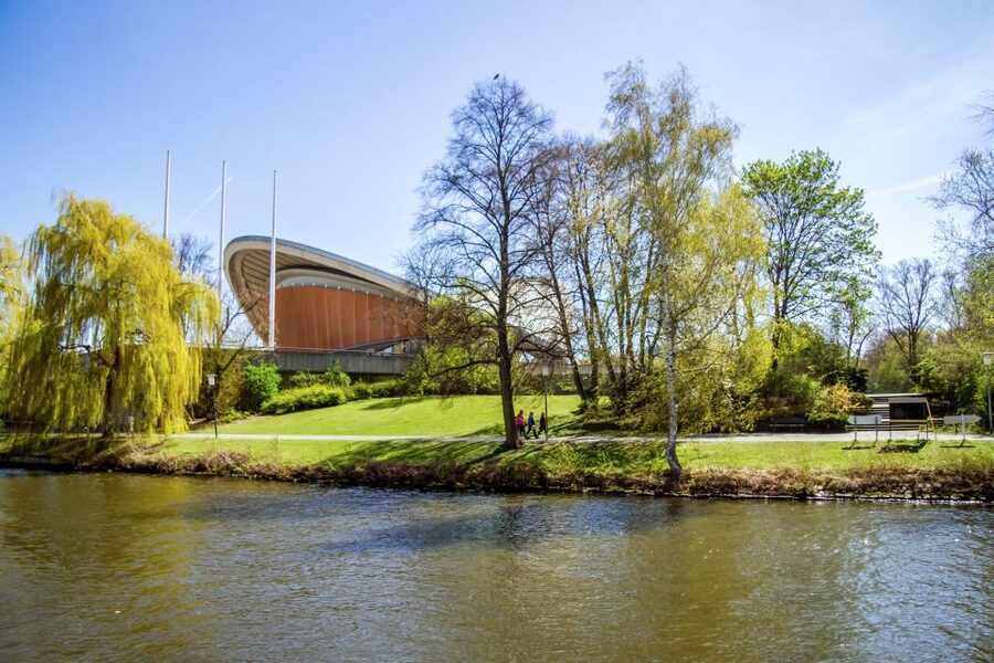 Berlin: Boat Tour Along the River Spree - Should you book the Berlin Spree boat cruise?
