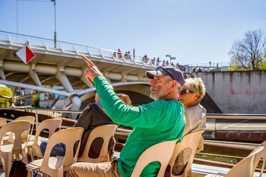 Berlin: Boat Tour Along the River Spree - Who should book this, and who should skip it