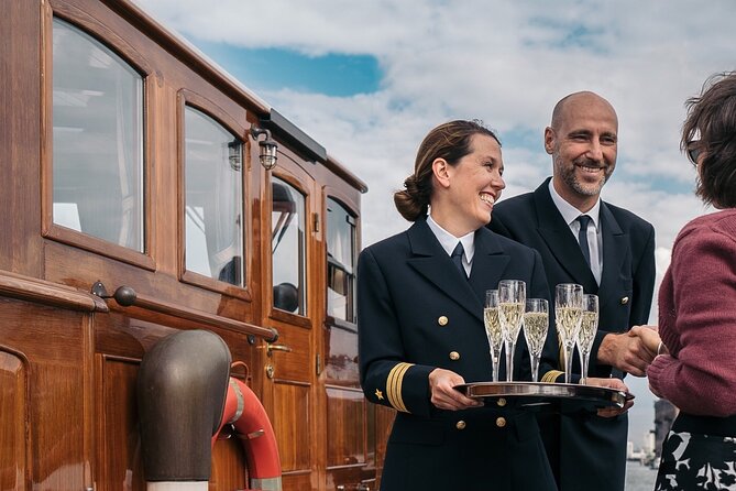 Berlin Boot Sightseeing Tour on Electric Private Yacht - Weather and “how much Berlin you’ll see”