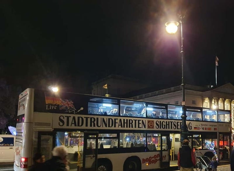 Berlin: Bus Tour by Night with Live Commentary - Live commentary: how the guide makes the lights meaningful