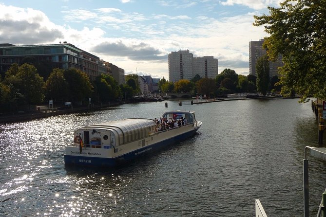 Berlin Capital 4-Course Sunset Dinner Cruise Including Drinks - Why this sunset cruise is a smart Berlin night plan