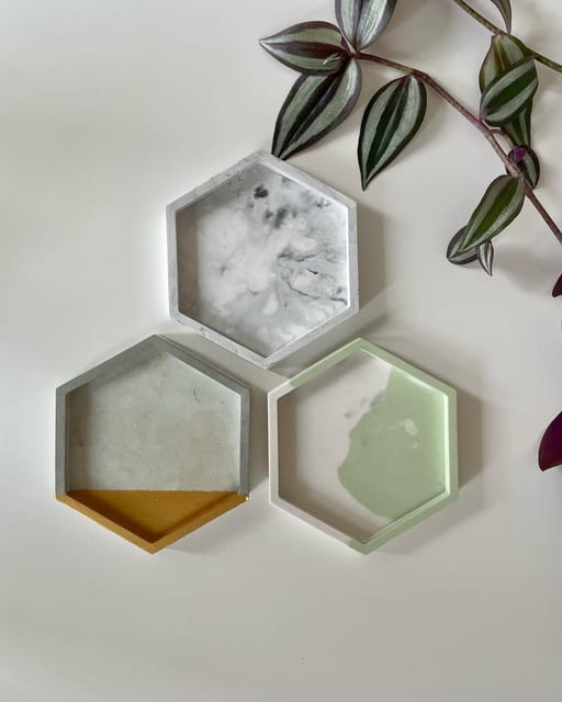 Berlin: Casting Workshop with Natural Materials - Taking Home Your Creation (Keep It or Gift It)