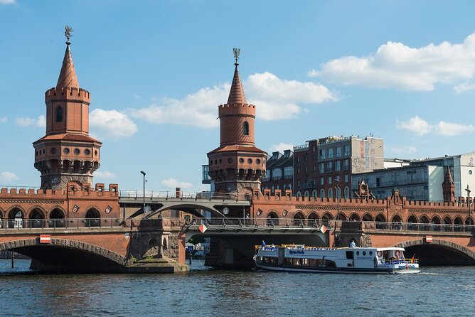 Berlin Center Food Tour with 8+ Authentic Local Tastings - Currywurst, Beer Garden Food, and Käsespätzle Comfort-Food Power