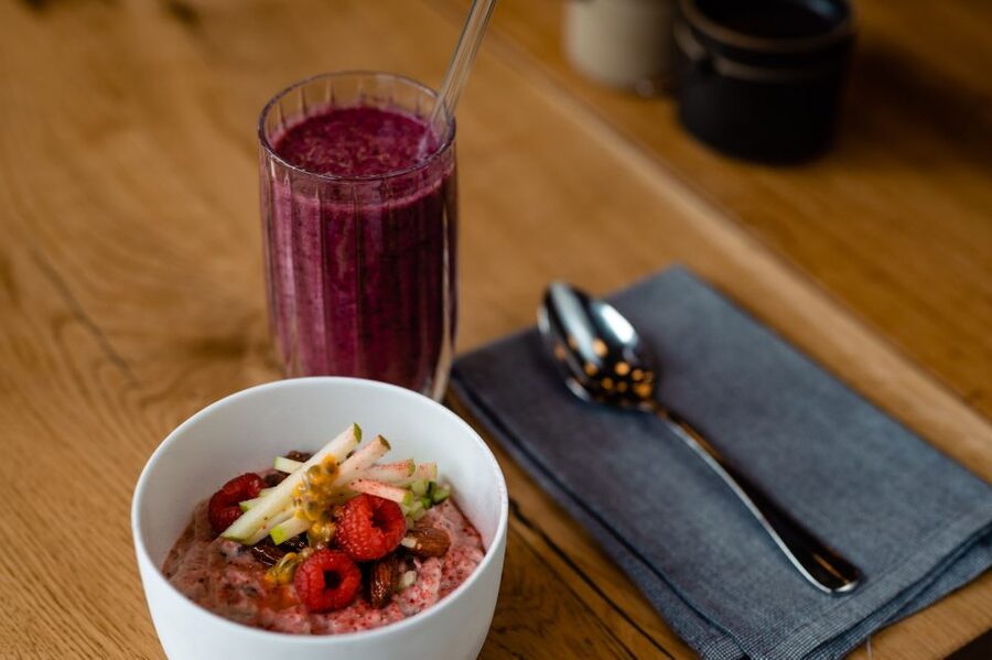 Berlin: Champagne Fine Dining Breakfast in Kreuzberg - The menu mindset: reinvented classics plus newer favorites