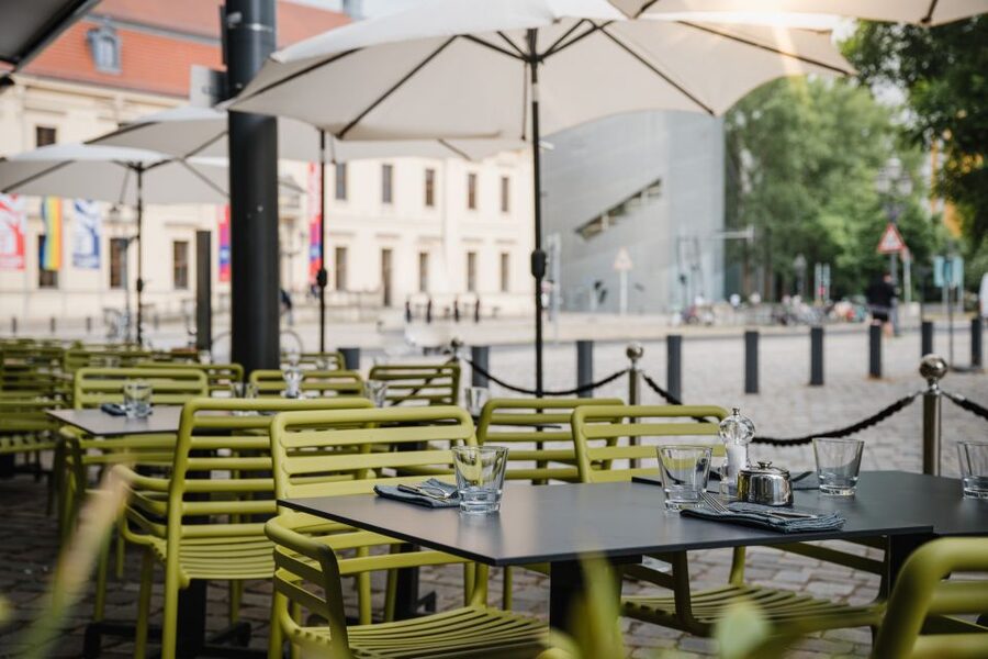 Berlin: Champagne Fine Dining Breakfast in Kreuzberg - Service and comfort: why the room matters as much as the food