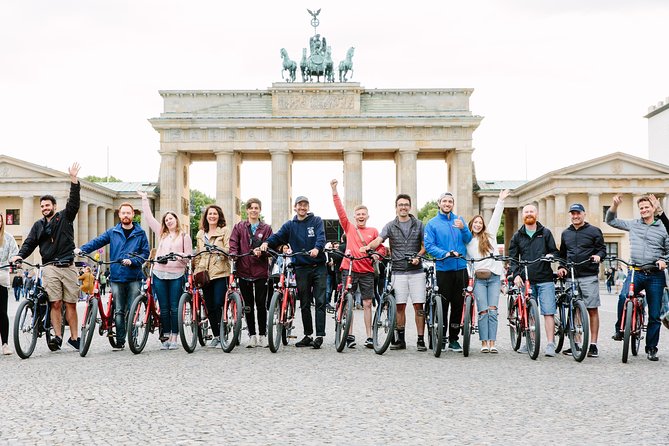 Berlin City Bike Tour with Beer Garden Stop - Brandenburg Gate, Museum Island, and Gendarmenmarkt in One Ride