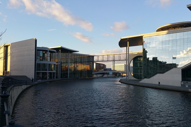 Berlin City Center: The Most Famous Sites (private 3 hours Walking tour) - Should you book this Berlin City Center walking tour?