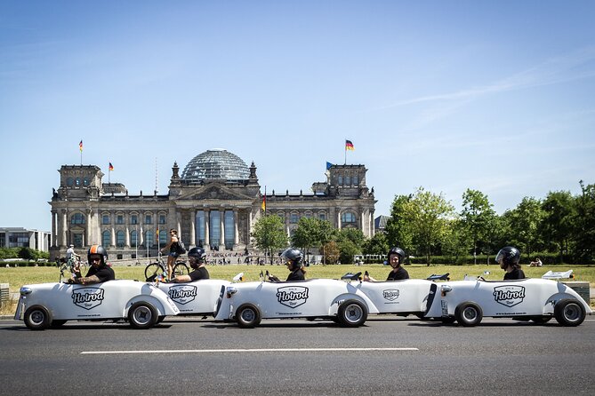 Berlin City Tour in a Mini Hotrod - Meeting Point, Finding It, and the Real Risk of Being Late