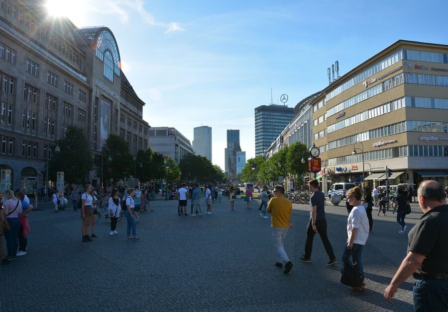 Berlin: City-West Walking Tour with a Real Berliner - What Makes City-West the Right Berlin Starter (Especially for History Nerds)