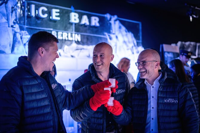 Berlin Combo: Hop-On-Hop-Off Bus and Icebar Ticket - Service Quality: What to Watch So You Don’t Lose Time