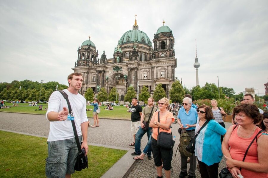 Berlin: Discover Berlin Walking Tour - Museum Island and Berlin Cathedral, why culture mattered