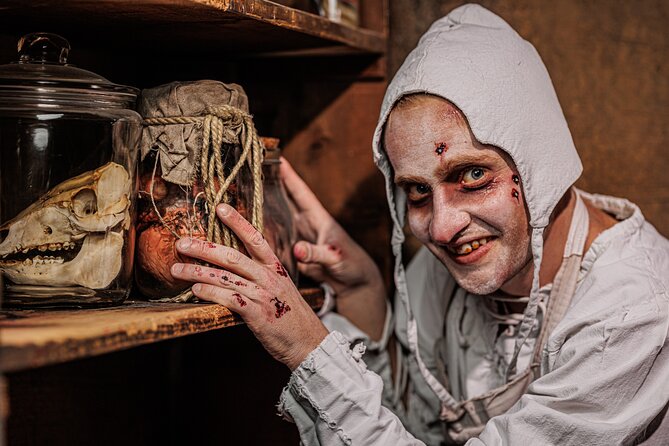 Berlin Dungeon Admission Ticket - Getting there and timing: short waits and a busy calendar