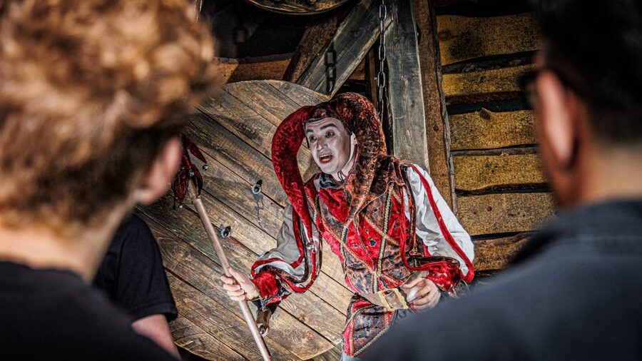 Berlin Dungeon: Entrance Ticket - The Shows and Stops: From Erich Valke to Marie N.