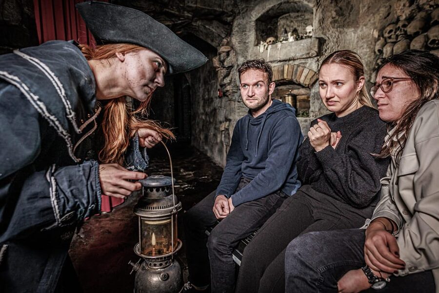 Berlin Dungeon: Happy Hour Ticket - Exitus Indoor Freefall Tower: The Physical Climax