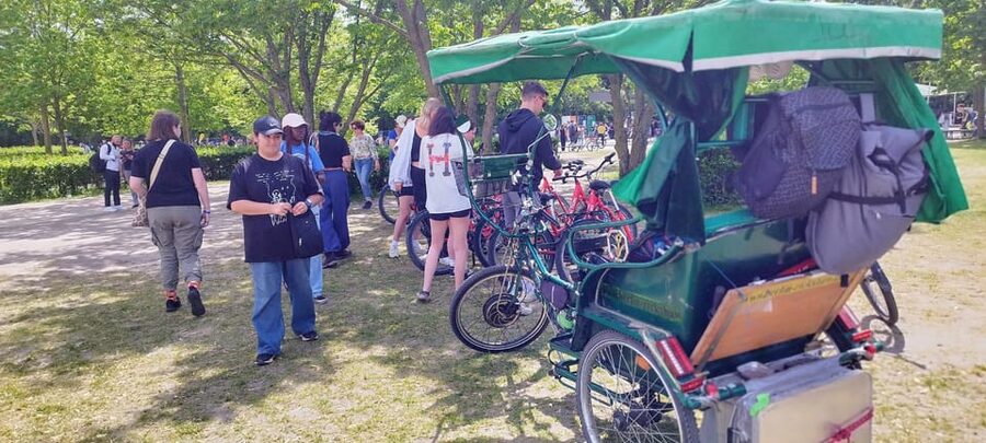 Berlin (E)Bike Tour Historical Highlights in Small groups - Key things to know before you go