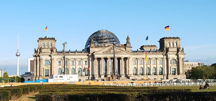 Berlin (E)Bike Tour Historical Highlights in Small groups - FAQ