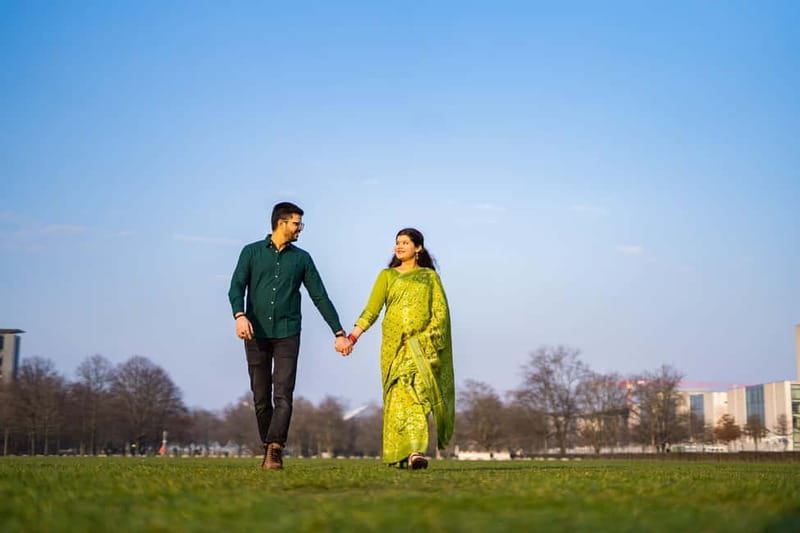 Berlin: Early Morning Private Photoshoot to avoid the Crowd - Price and value: $78 for a small group that keeps the experience personal