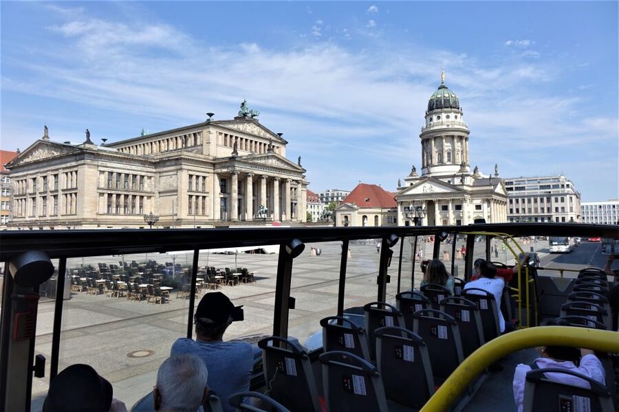 Berlin: East and West Hop-On Hop-Off Bus Tour - Stop by Stop: East Berlin, Friedrichshain, and the East Side Gallery