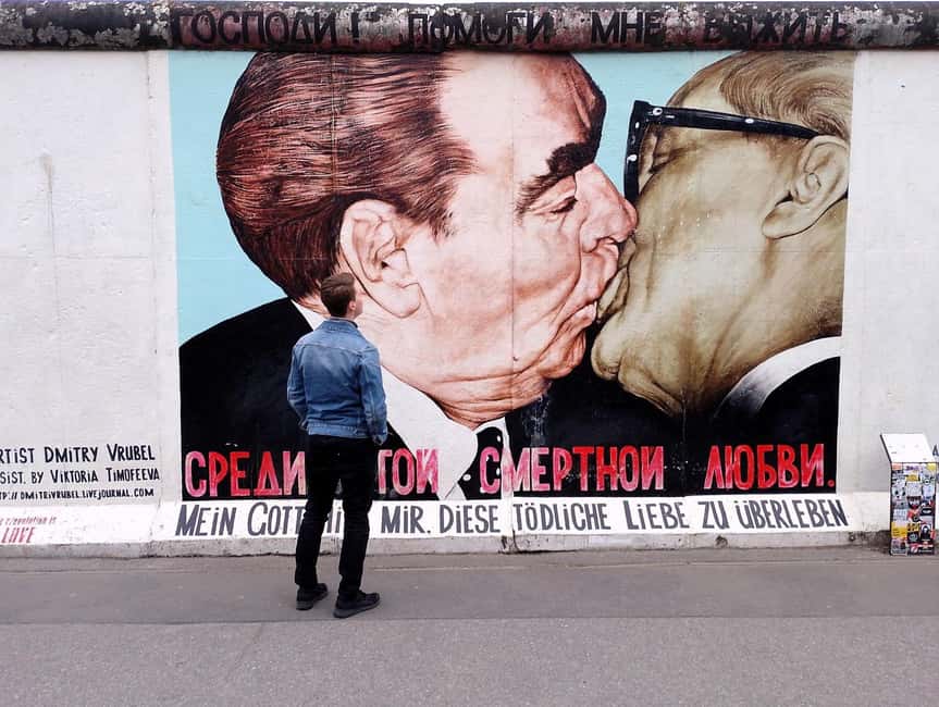 Berlin: East and West Wall Tour by Bike with a Guide - Key things that make this tour worth your time