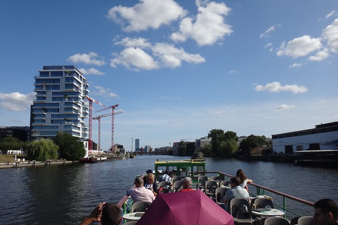 Berlin East Side Tour 2.5 hour cruise with commentary - From Alte Börse to the Spree, here is what the ride feels like