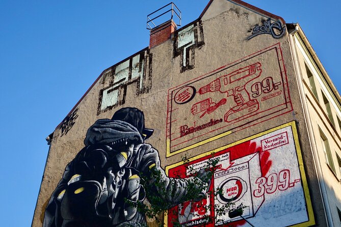 Berlin Food & Cultural Tour: Must-Try German & Berliner Classics - Berlin Wall to Berliner Classics, How the Walk Feels