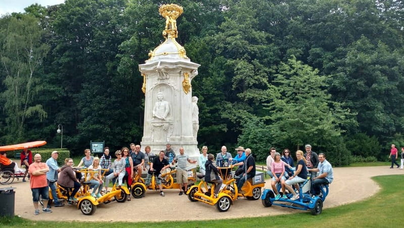 Berlin: Fun Private Guided Sightseeing Tours with Teambikes - Potsdamer Platz, Topography of Terror, and the walk-and-photo rhythm