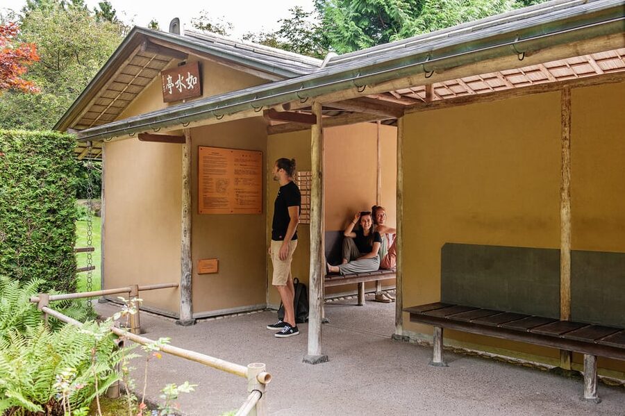 Berlin: Gärten der Welt Guided Tour - The one drawback: group size and hearing the guide
