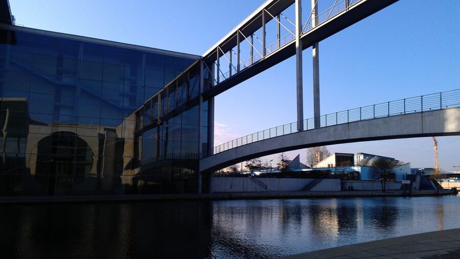Berlin: Government District around the Reichstag Guided Tour - The Marie-Elisabeth-Lüders-Haus stop: a key checkpoint