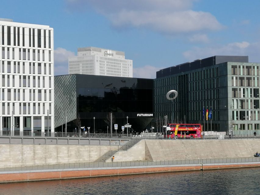Berlin: Government District around the Reichstag Guided Tour - Paul-Löbe-House: another architectural anchor