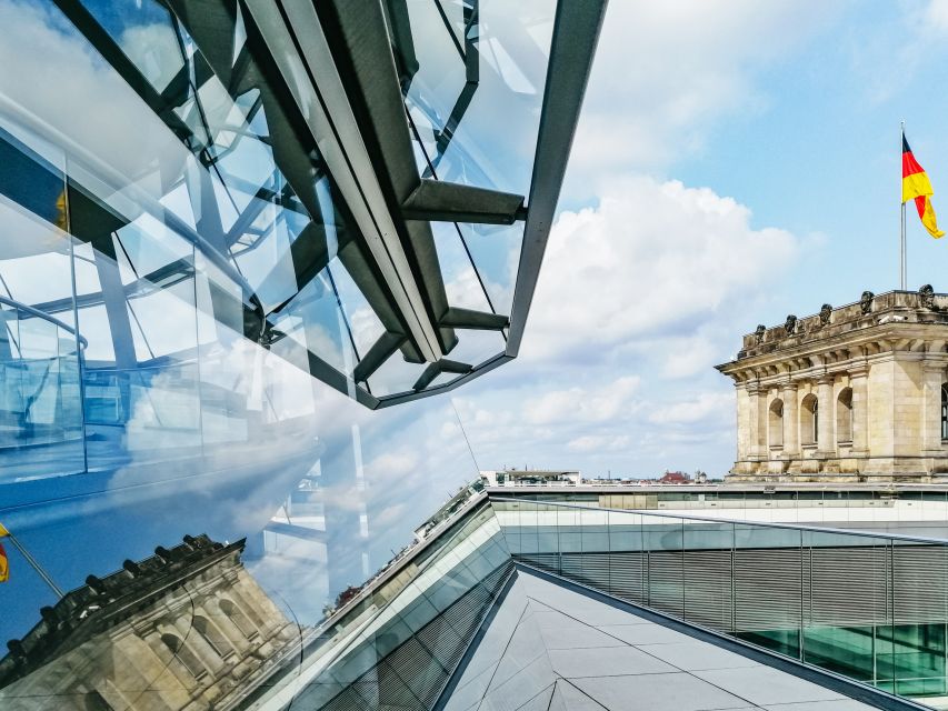 Berlin: Government Quarter Tour and Reichstag Dome Visit - German Language, but Not Necessarily a Dealbreaker