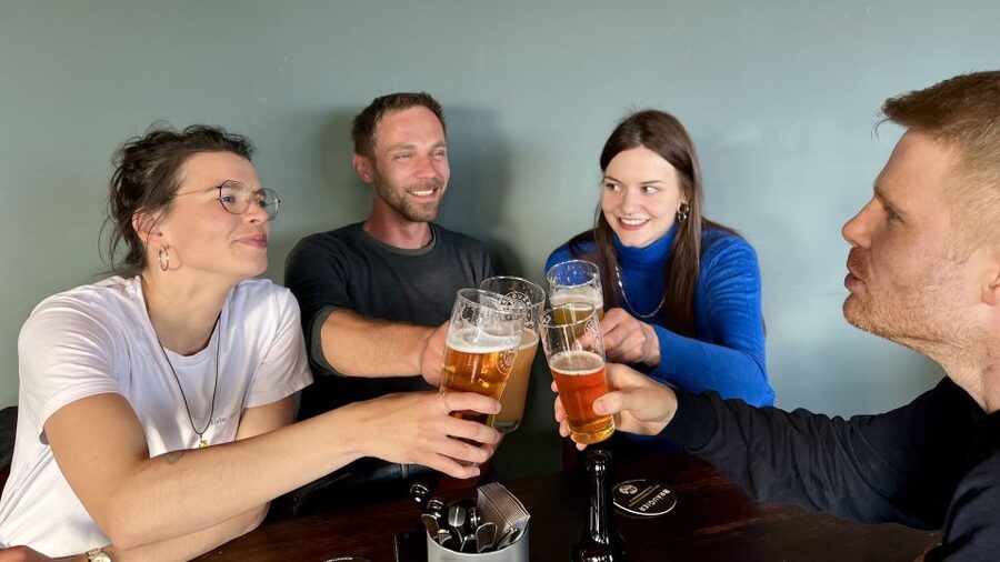 Berlin: Guided Craft Beer & Cultural Tour With Snacks - The snack pairing: included, vegetarian friendly, and not an afterthought