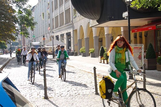 Berlin: Guided Private Bike Tour to Explore the Highlights - The route, stop by stop, and what each place teaches you
