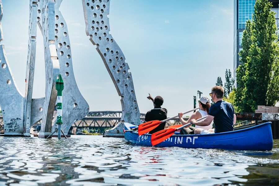 Berlin: Guided Tour by Canoe - Länderdreieck: A Photo Pause at the Canal’s Turning Point