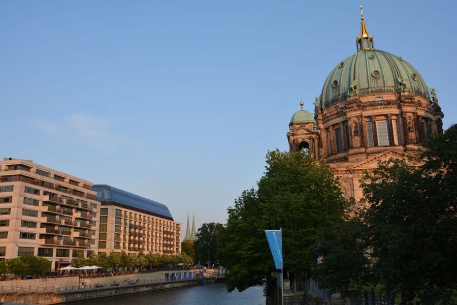 Berlin: Hackesche Höfe Courtyards Walking Tour - How the guide makes history feel practical, not just factual