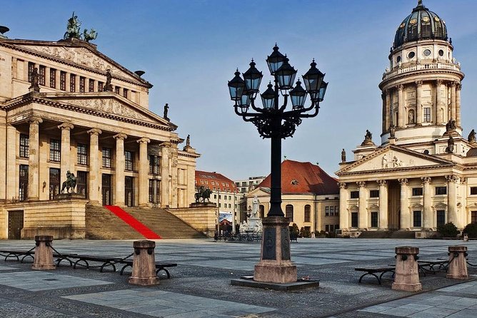 Berlin Highlights Private Guided Walking Tour - Holocaust Memorial and Fuhrerbunker: Two Sites You Should Slow Down For