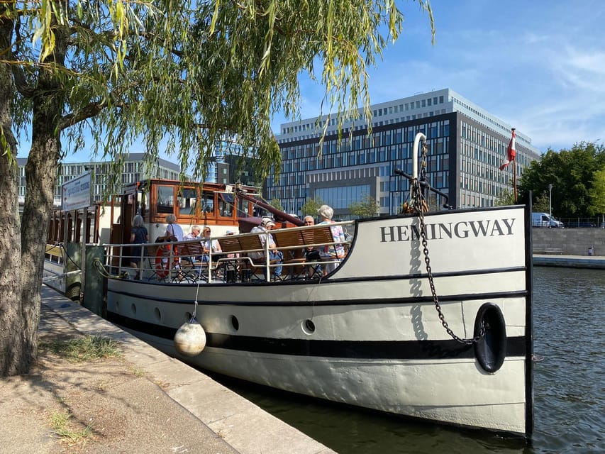 Berlin: Historic Boat Sightseeing City Center Tour - Why the $33 price can feel like good value