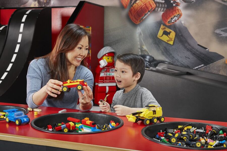 Berlin: Hop-On Hop-Off Bus & LEGOLAND Discovery Centre - Getting to LEGOLAND Berlin: What the Check-In Really Means